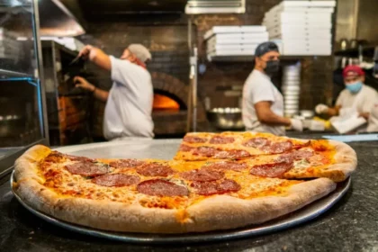 Choosing a Best Restaurant for Pizza in the New York