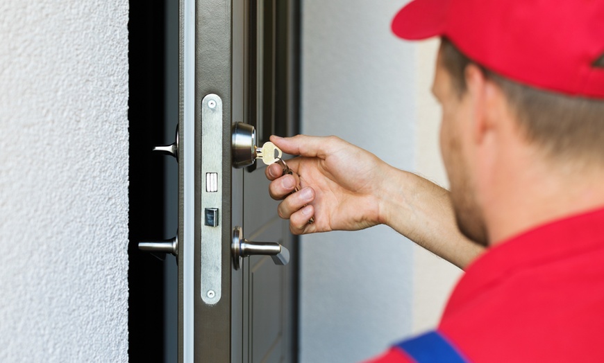 Where to Find 24/7 Door Lockout Services in Dubai for Your Home or Business?